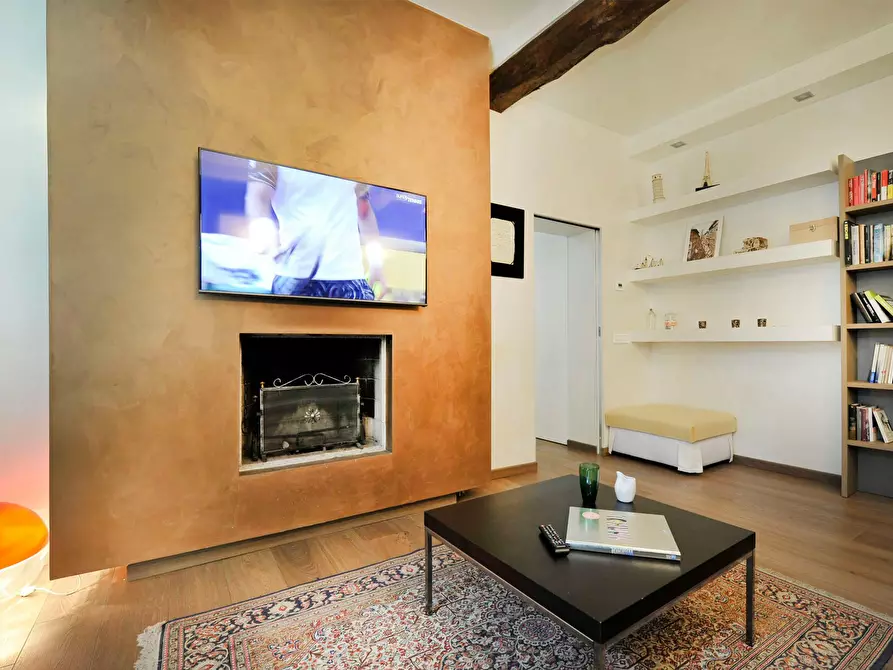 Immagine 6 di Appartamento in affitto  in Via Santo Stefano a Bologna