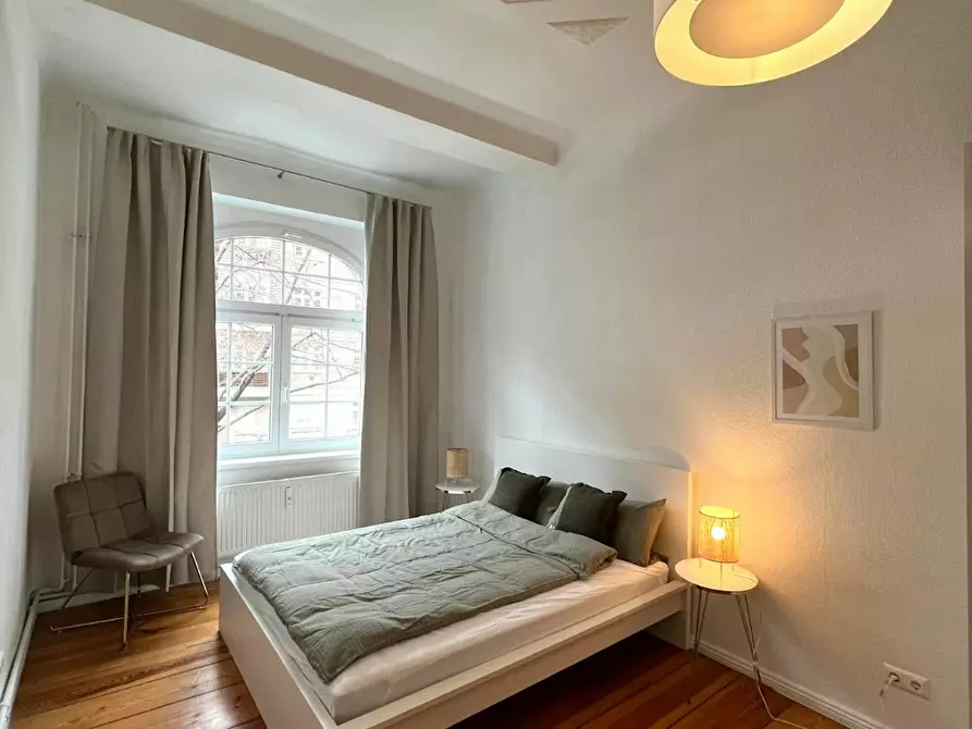 Immagine 5 di Appartamento in affitto  in Elsenstraße a Berlin