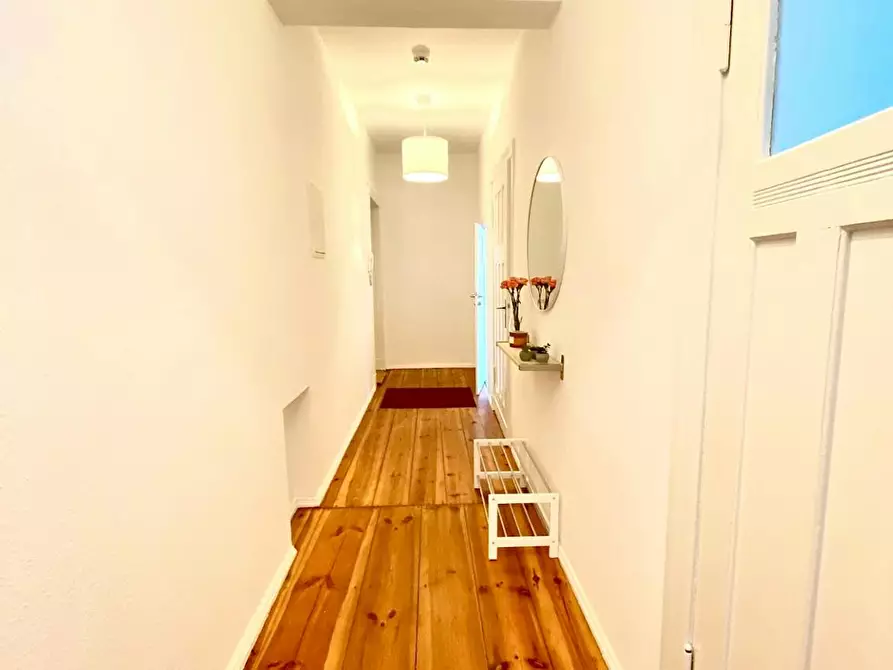 Immagine 9 di Appartamento in affitto  in Elsenstraße a Berlin