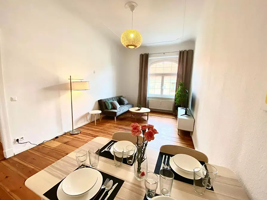 Immagine 3 di Appartamento in affitto  in Elsenstraße a Berlin
