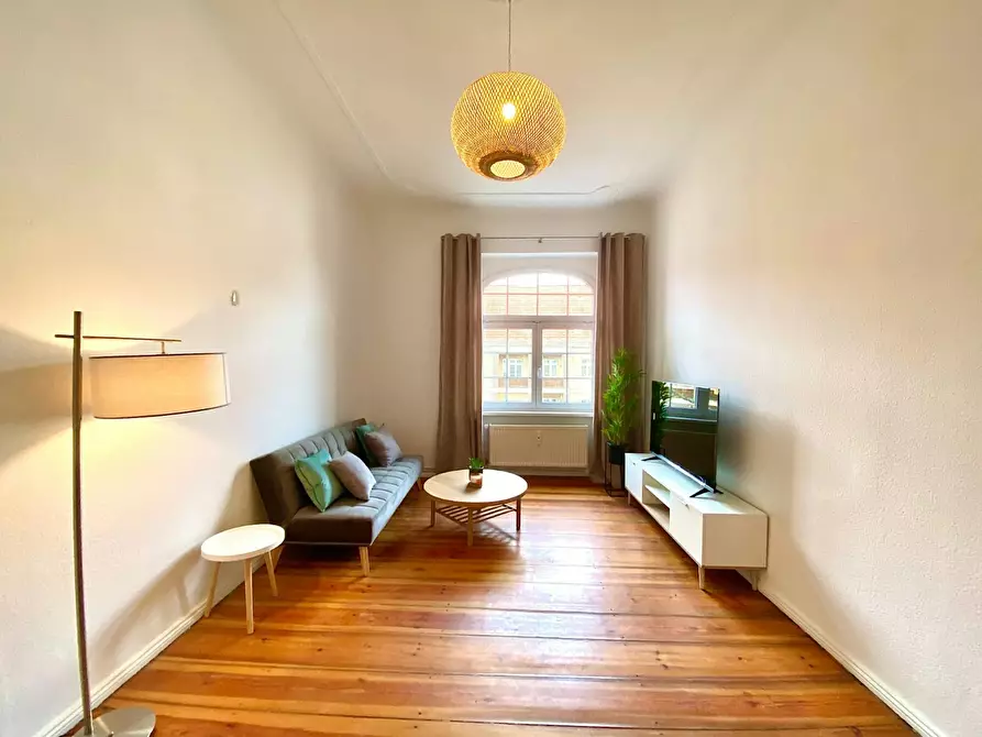 Immagine 5 di Appartamento in affitto  in Elsenstraße a Berlin