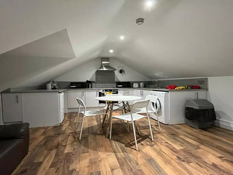 Immagine 5 di Camera in affitto  in Cavendish Parade a Lambeth