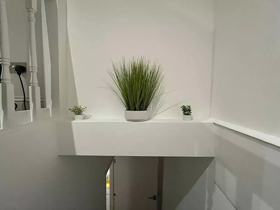 Immagine 9 di Camera in affitto  in Cavendish Parade a Lambeth