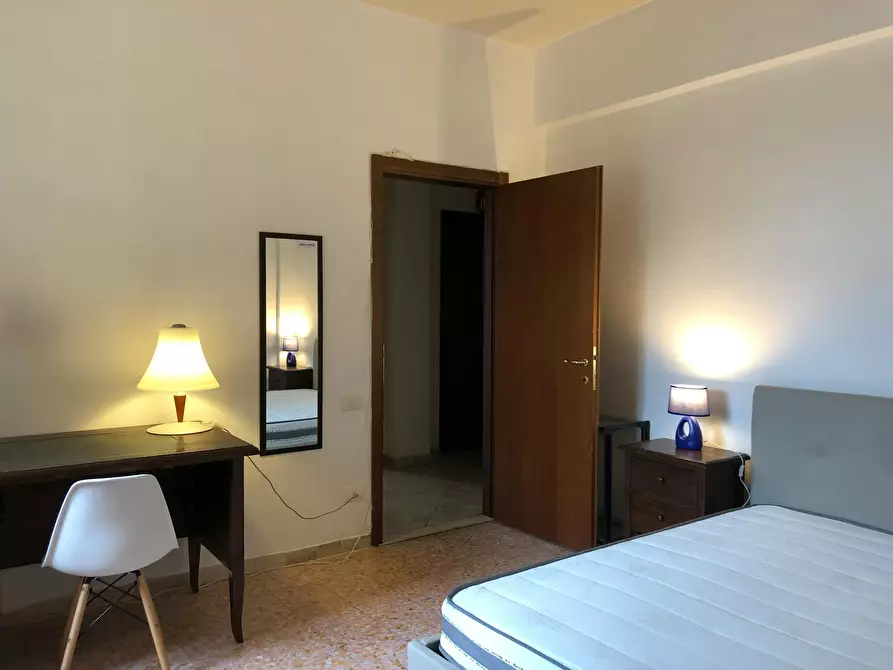 Immagine 10 di Camera in affitto  in Via Ambrogio Sansedoni a Siena