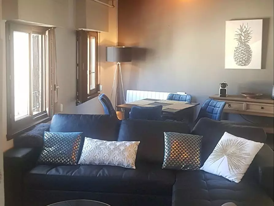 Immagine 1 di Appartamento in affitto  in Rue de Sébastopol a Strasbourg