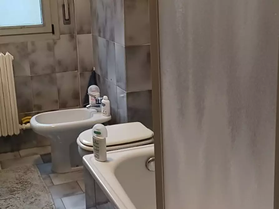 Immagine 10 di Camera in affitto  in Via 11 Febbraio a Vimodrone