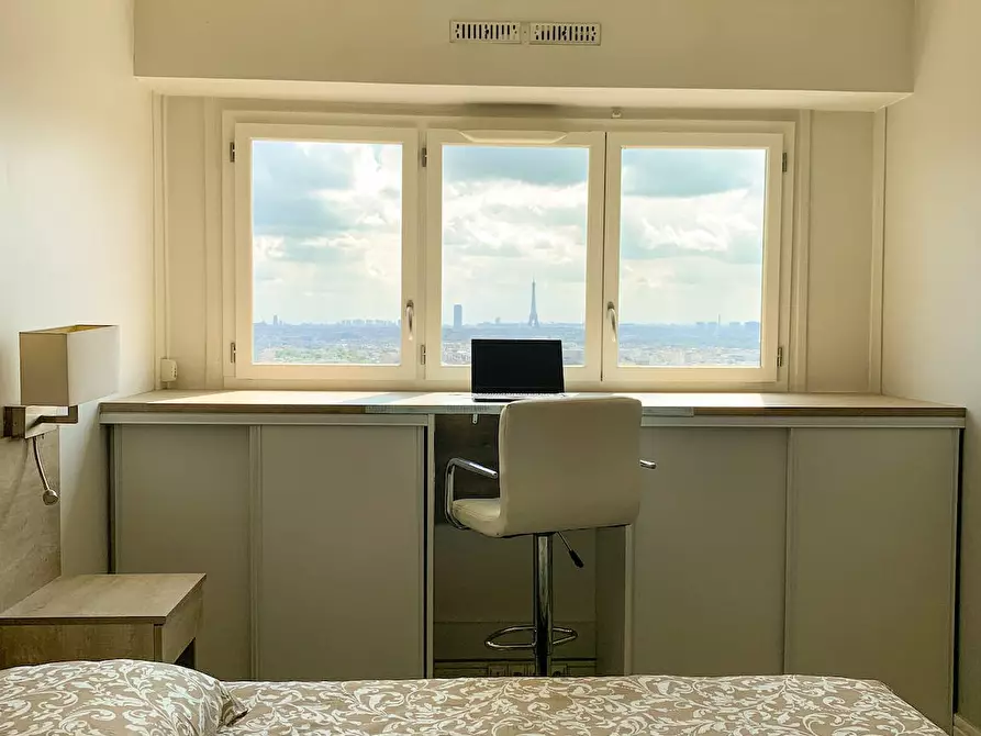 Immagine 5 di Appartamento in affitto  in Rue Baudin a Courbevoie