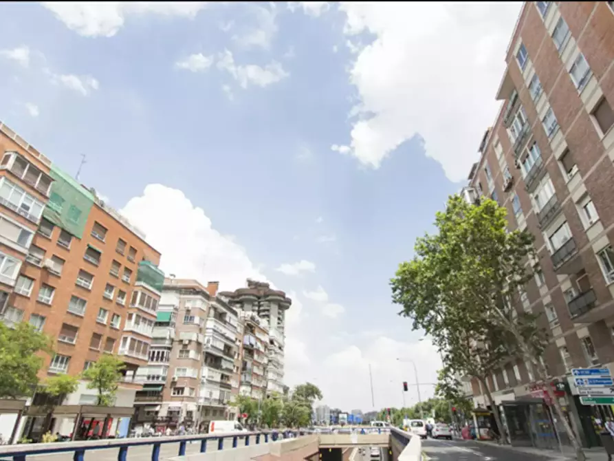 Immagine 9 di Camera in affitto  in Avenida de América a Madrid