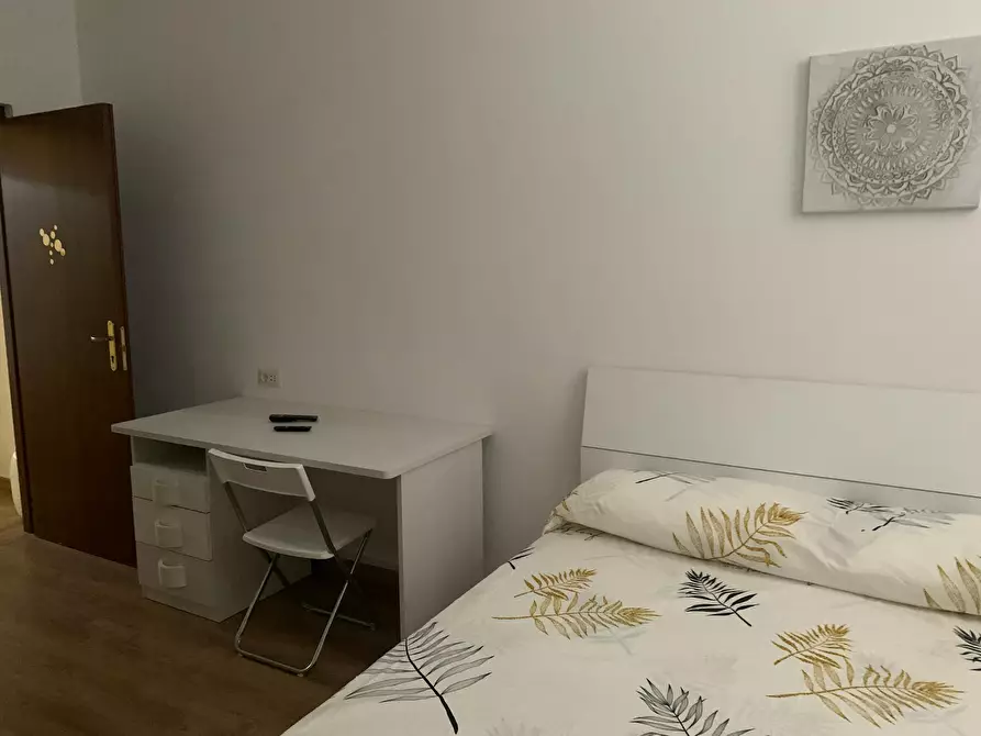 Immagine 4 di Camera in affitto  in Via Nino Bixio a Roma