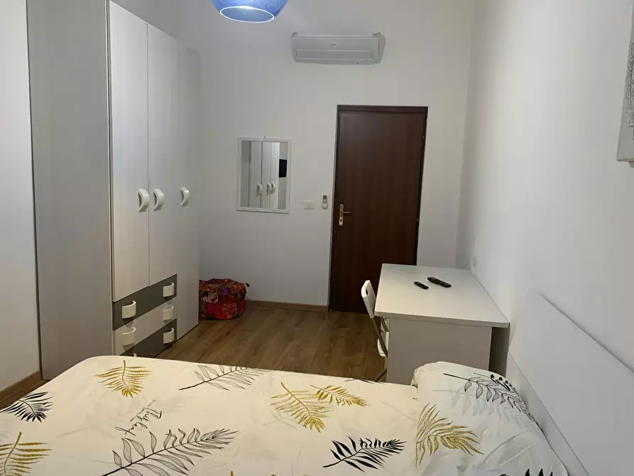 Immagine 2 di Camera in affitto  in Via Nino Bixio a Roma