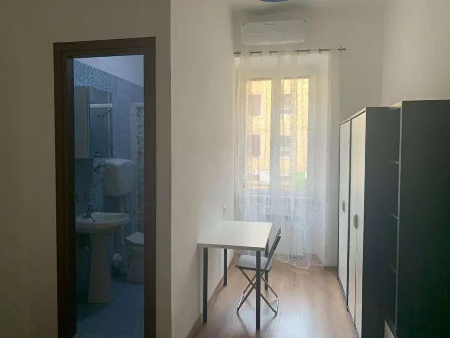 Immagine 2 di Camera in affitto  in Via Nino Bixio a Roma