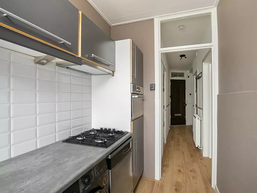 Immagine 5 di Camera in affitto  in Pleinweg a Rotterdam