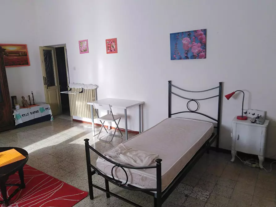 Immagine 6 di Camera in affitto  in Via Trieste a Parma