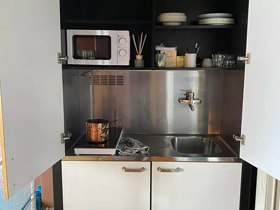 Immagine 10 di Appartamento in affitto  in Rue Defacqz a Saint-Gilles