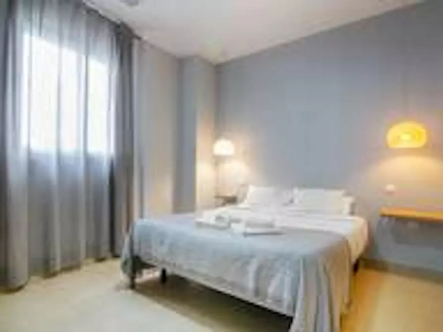 Immagine 4 di Appartamento in affitto  in Carrer del Poeta Llombart a Valencia