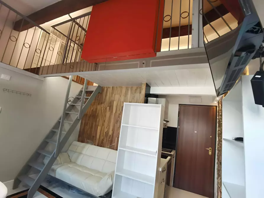 Immagine 2 di Appartamento in affitto  in Via del Leone a Firenze