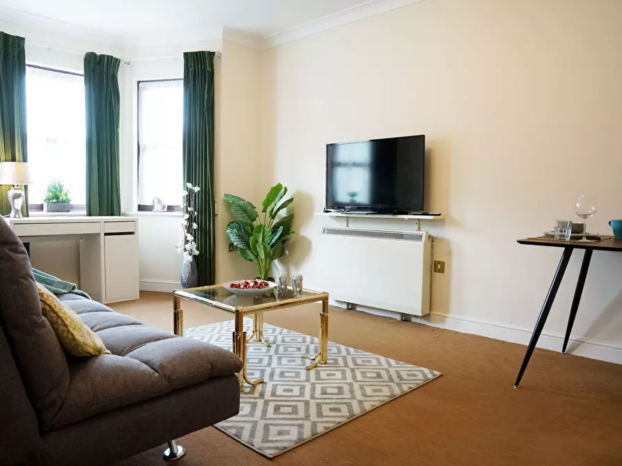 Immagine 1 di Appartamento in affitto  in Windsor Lane a Colnbrook with Poyle