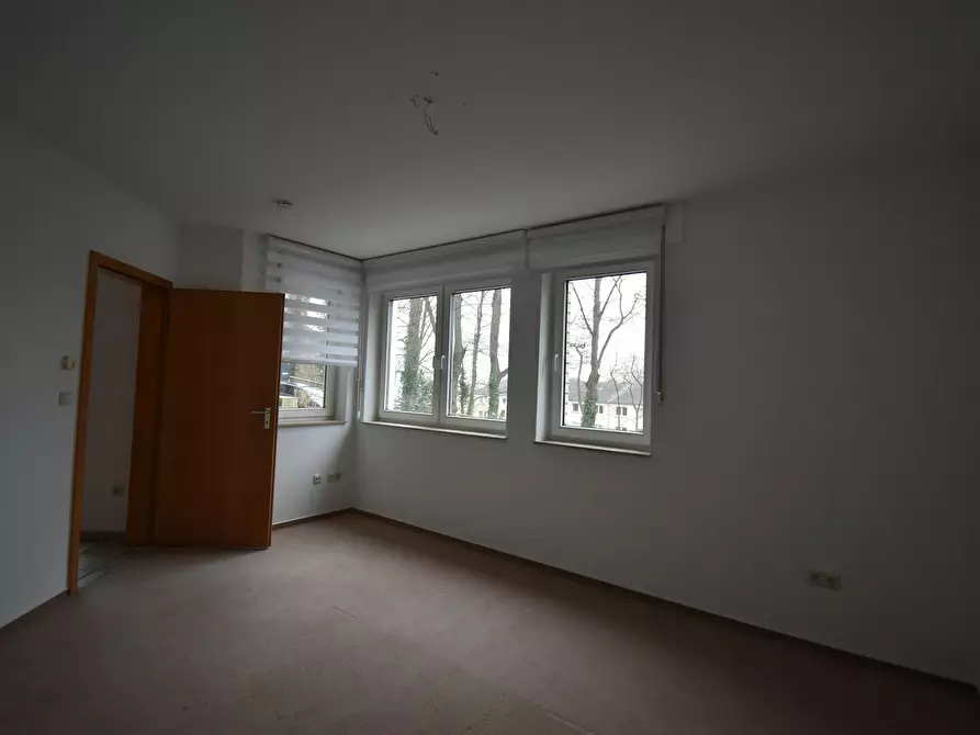 Immagine 4 di Appartamento in affitto  in Emil-Kemper-Straße a Essen