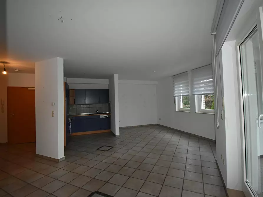 Immagine 5 di Appartamento in affitto  in Emil-Kemper-Straße a Essen