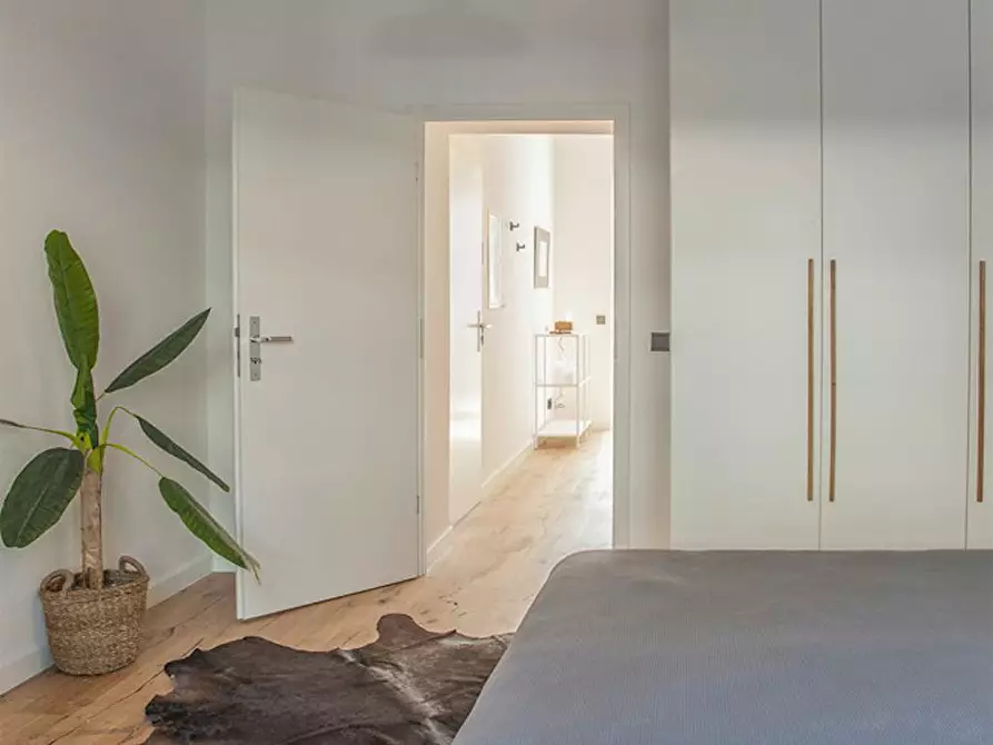 Immagine 4 di Appartamento in affitto  in Augustastraße a Düsseldorf