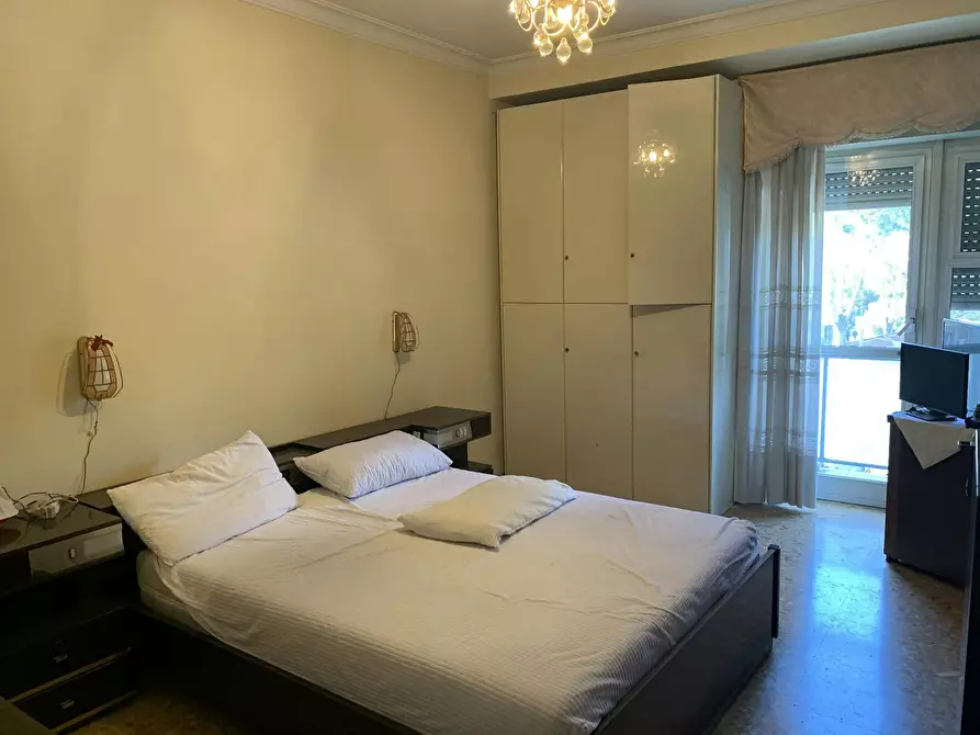 Immagine 2 di Camera in affitto  in Via Appia Nuova a Roma