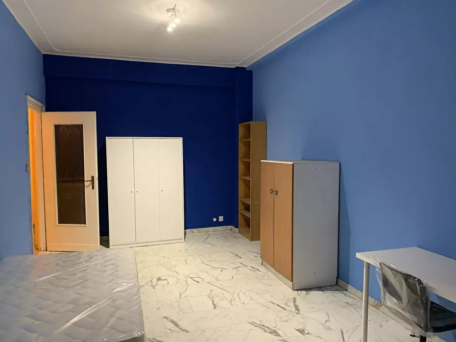 Immagine 3 di Camera in affitto  in Via Ugo Balzani a Roma