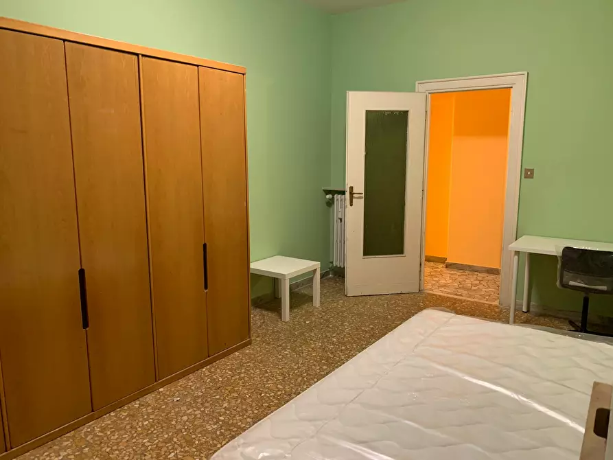 Immagine 2 di Camera in affitto  in Via Ugo Balzani a Roma