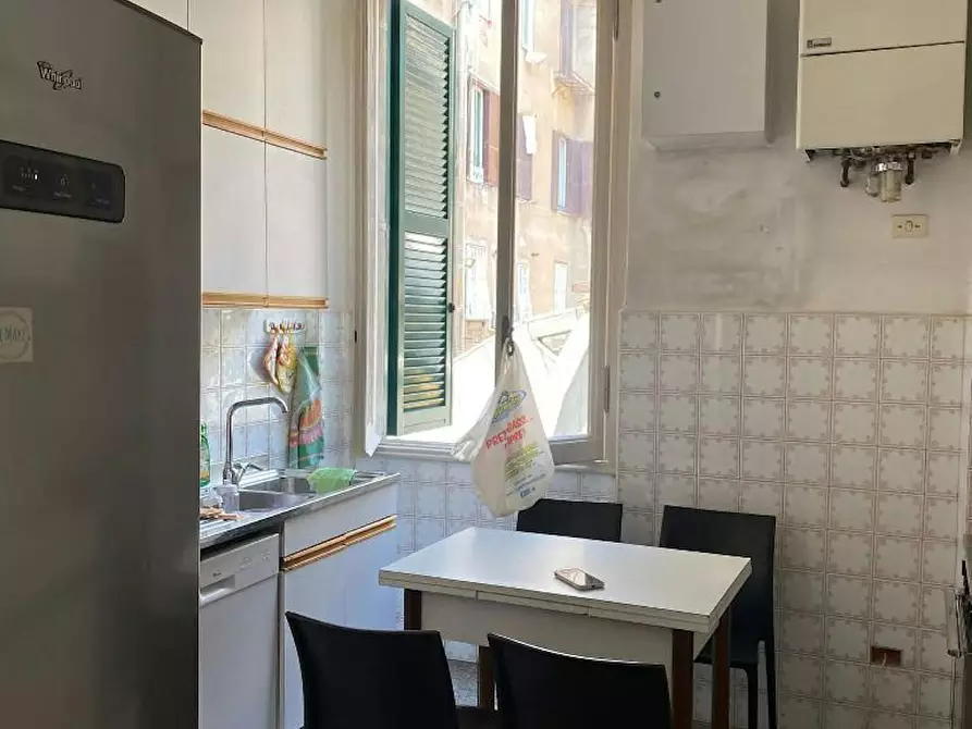 Immagine 5 di Camera in affitto  in Via Paolo Emilio a Roma