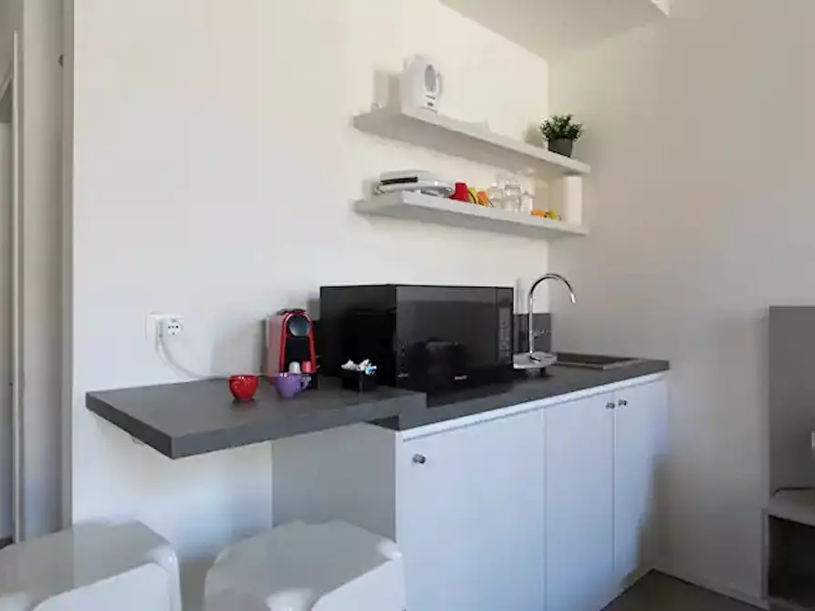 Immagine 5 di Appartamento in affitto  in Via del Santo a Padova