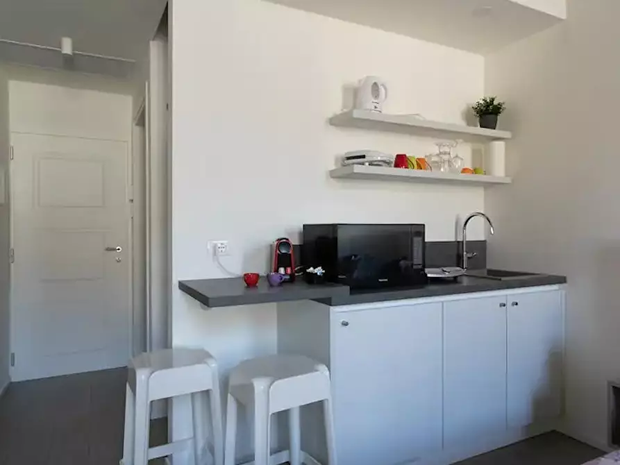 Immagine 6 di Appartamento in affitto  in Via del Santo a Padova