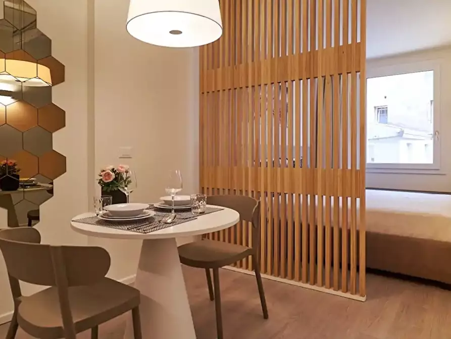 Immagine 7 di Appartamento in affitto  in Via del Santo a Padova