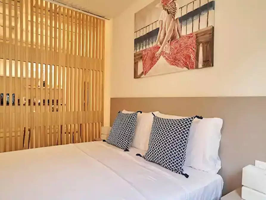 Immagine 2 di Appartamento in affitto  in Via del Santo a Padova