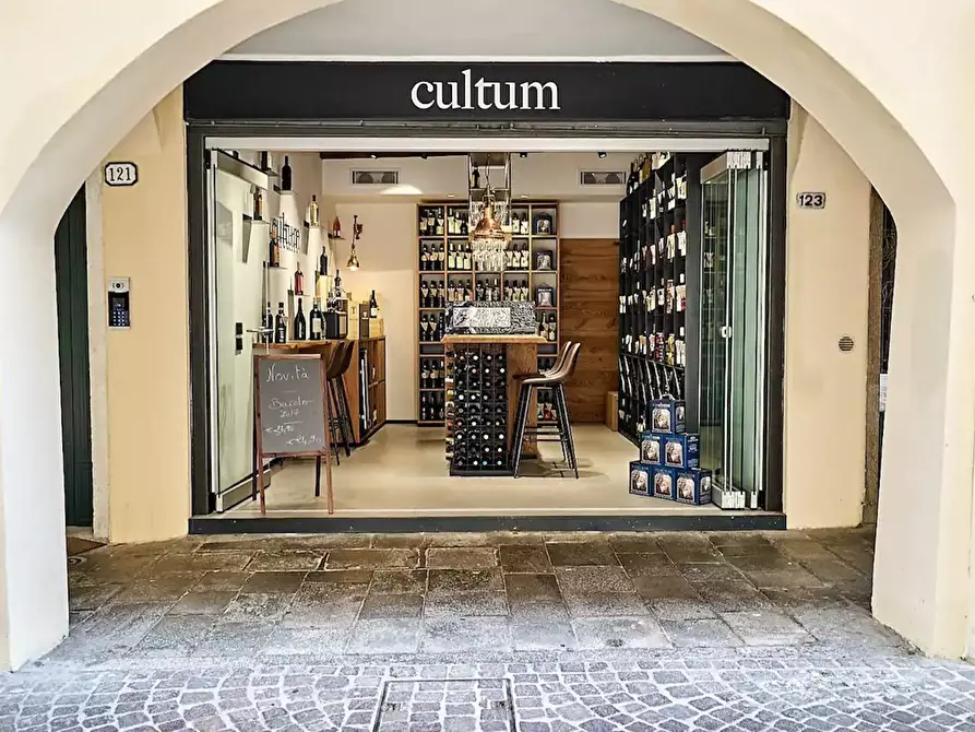 Immagine 8 di Appartamento in affitto  in Via del Santo a Padova