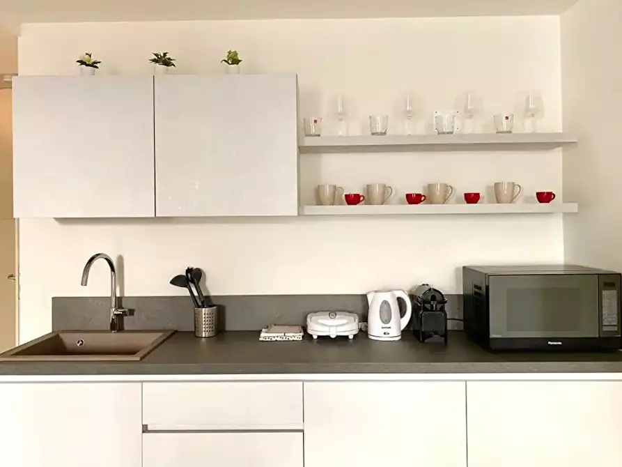 Immagine 4 di Appartamento in affitto  in Via del Santo a Padova