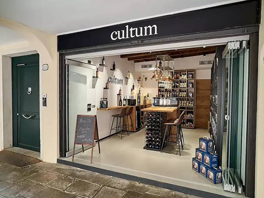 Immagine 10 di Appartamento in affitto  in Via del Santo a Padova