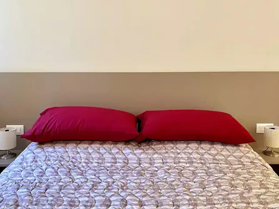 Immagine 2 di Appartamento in affitto  in Via del Santo a Padova