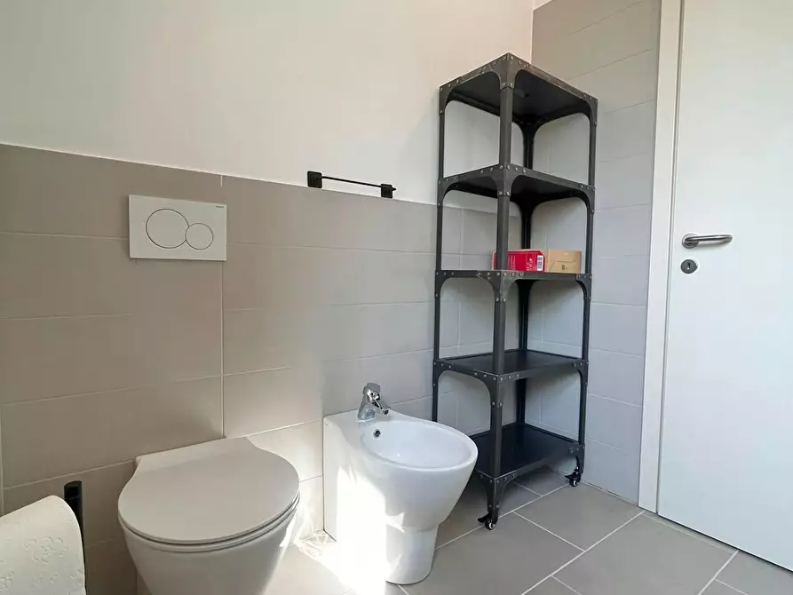 Immagine 4 di Appartamento in affitto  in Viale Umbria a Milano