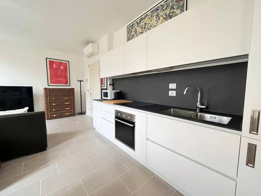 Immagine 5 di Appartamento in affitto  in Viale Umbria a Milano