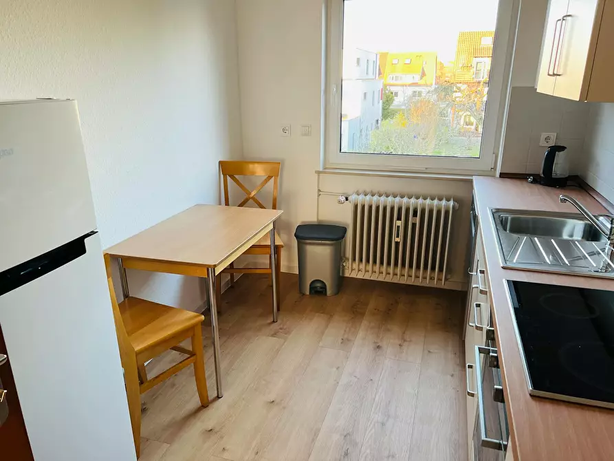 Immagine 9 di Camera in affitto  in Königsteiner Straße a Eschborn