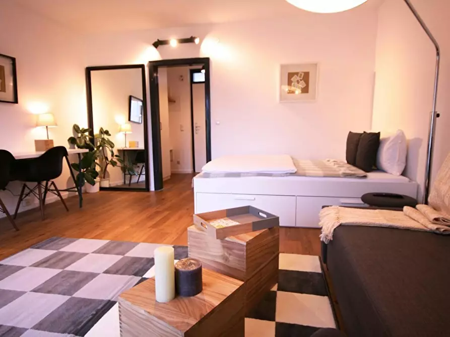 Immagine 9 di Appartamento in affitto  in Gladbacher Straße a Düsseldorf