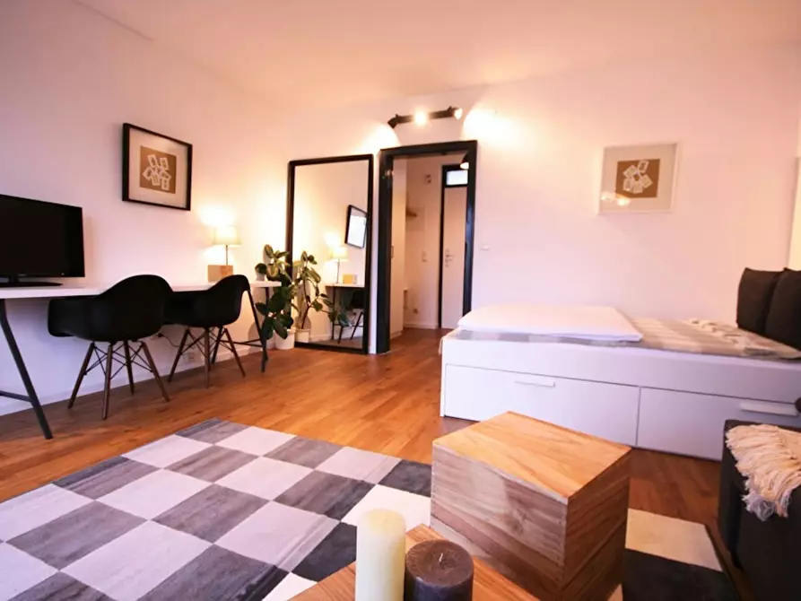 Immagine 6 di Appartamento in affitto  in Gladbacher Straße a Düsseldorf