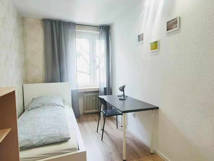 Immagine 2 di Camera in affitto  in Stolzestraße a Dortmund