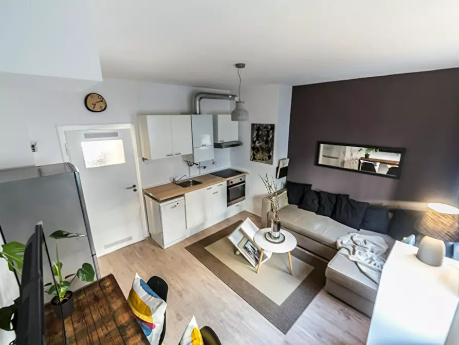 Immagine 6 di Appartamento in affitto  in Gladbacher Straße a Düsseldorf