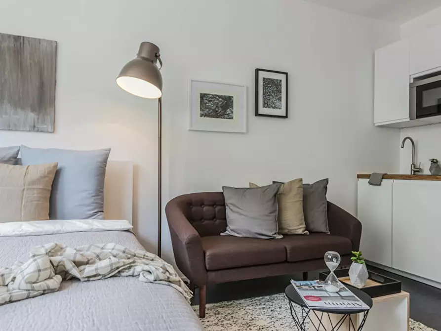 Immagine 5 di Appartamento in affitto  in Hoffeldstraße a Düsseldorf