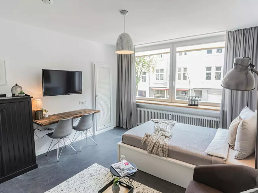Immagine 1 di Appartamento in affitto  in Hoffeldstraße a Düsseldorf