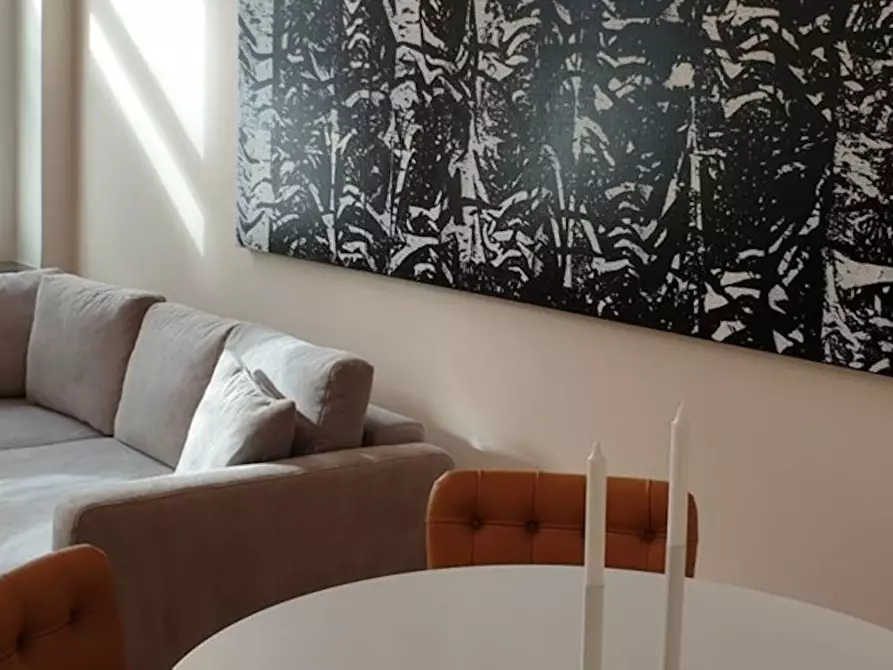 Immagine 5 di Appartamento in affitto  in Hoffeldstraße a Düsseldorf