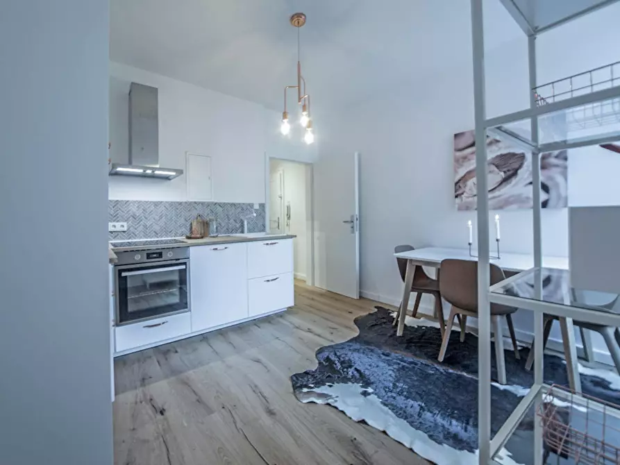 Immagine 6 di Appartamento in affitto  in Kirchfeldstraße a Düsseldorf