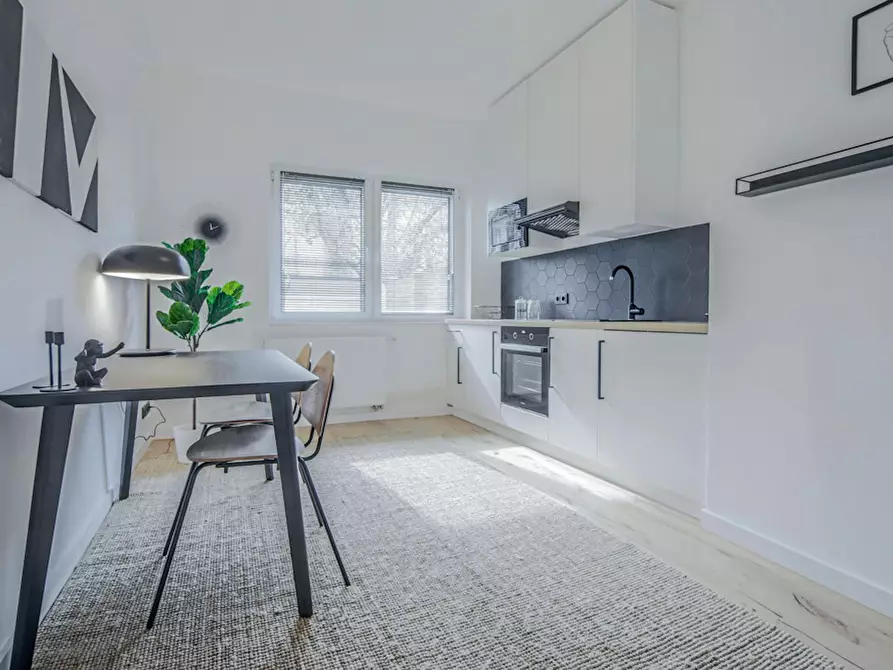 Immagine 2 di Appartamento in affitto  in Sonnenstraße a Düsseldorf