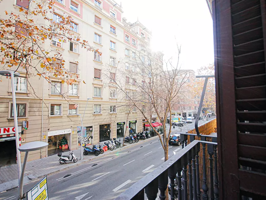 Immagine 8 di Camera in affitto  in Carrer d'Aragó a Barcelona