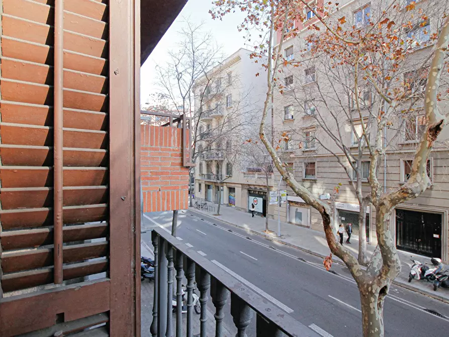 Immagine 9 di Camera in affitto  in Carrer d'Aragó a Barcelona